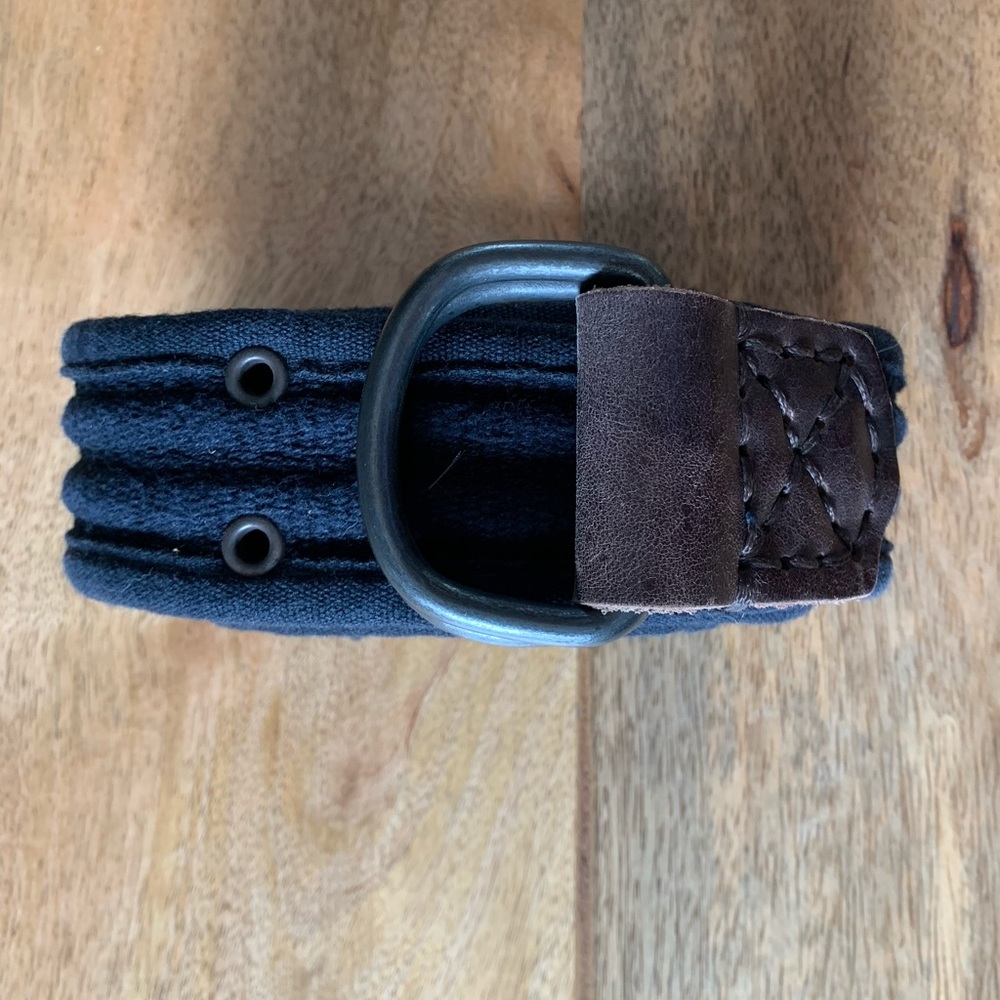 Navy blue belt